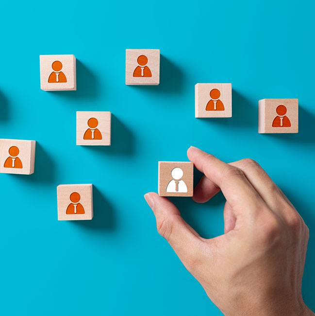 Zwangsversetzung, Abordnung, Strategische Verdrängung